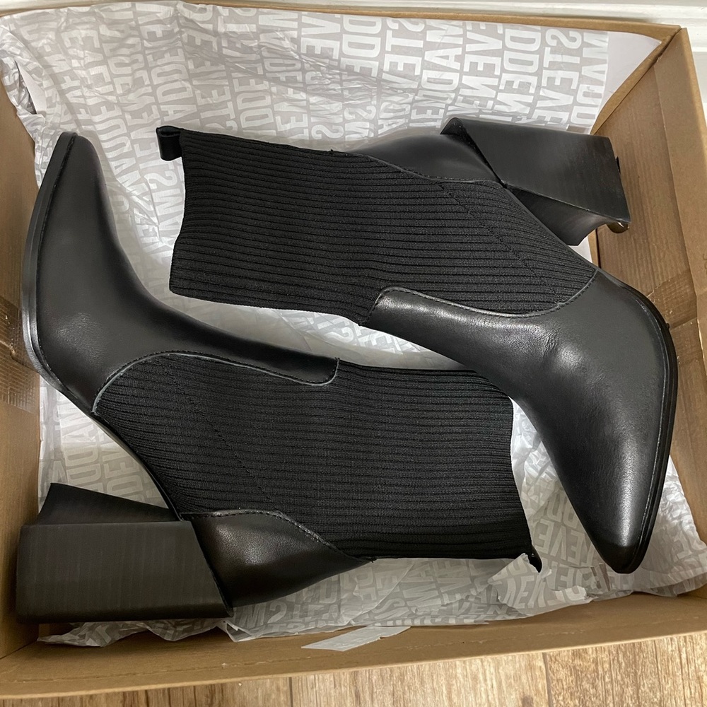 Steve Madden Tackle Sock Bootie in Black